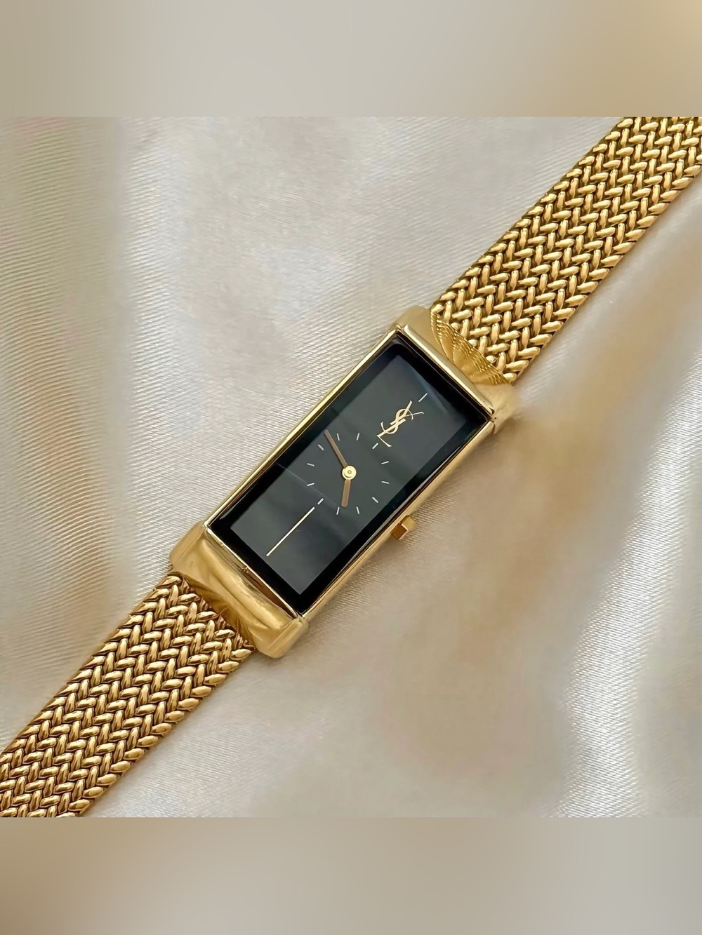 AUTHENTIC VINTAGE YVES SAINT LAURENT GOLD WATCH - Picture 5 of 7